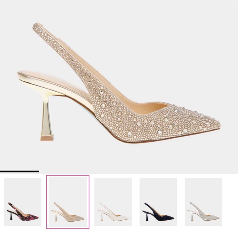 Betsy Johnson Pump Gold